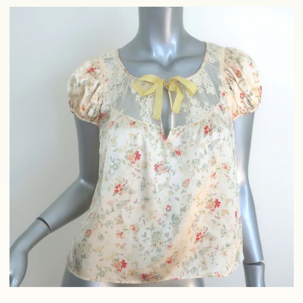 Doen Camri Floral Silk Top - Picture 6 of 9